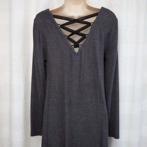 Apt. 9 Dresses & Skirts - Buttery Soft Charcoal Statement Back Sweater Dress w. Pockets!